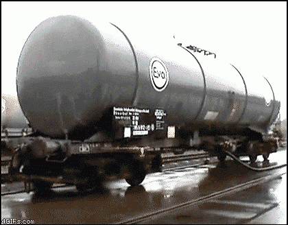 Fatkid_tanker_implodes099ef.gif
